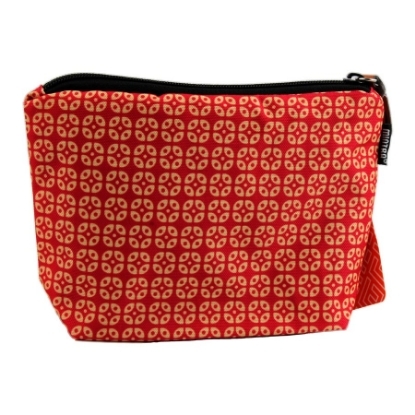 Picture of MULTI PURPOSE MINTRA PENCIL CASE 1 ZIPPER PRINTED CREAM DOTS 09474