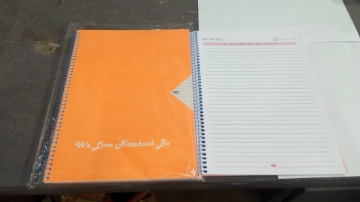 Agrandir l'image de Cahier Universitaire BE à Spirale Simple, 100 Feuilles, Couverture Plastique, Format 20 × 27,4 cm Image de Cahier Universitaire BE à Spirale Simple, 100 Feuilles, Couverture Plastique, Format 20 × 27,4 cm