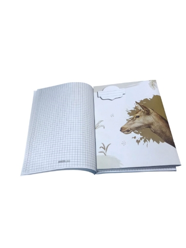 Image de Cahier scolaire Extra Line à carreaux 1/2 cm, 80 feuilles agrafé, motif biche, couverture couchée, format 16 × 22,5
